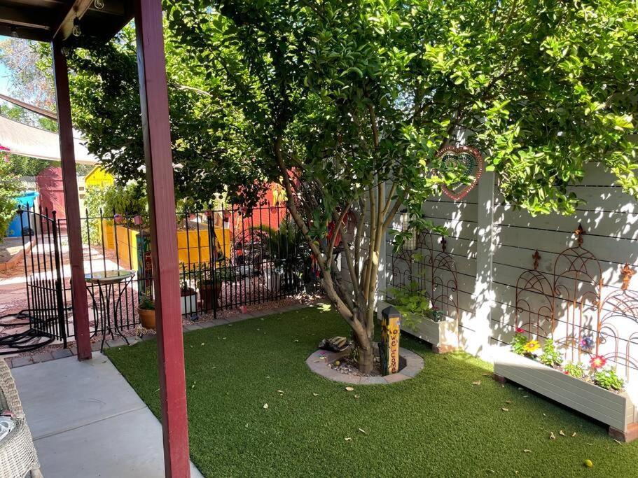 Encanto Cactus Flower Casita Phoenix Exterior photo